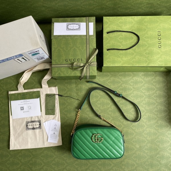  Handbag    Gucci  447632  size  24*13*7  cm