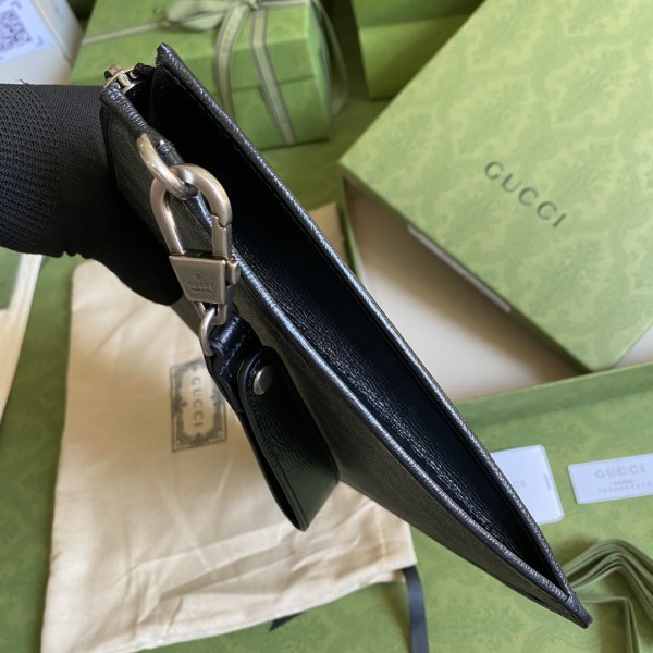  Handbag  Gucci 672953 size 30.5*21*1.5 cm