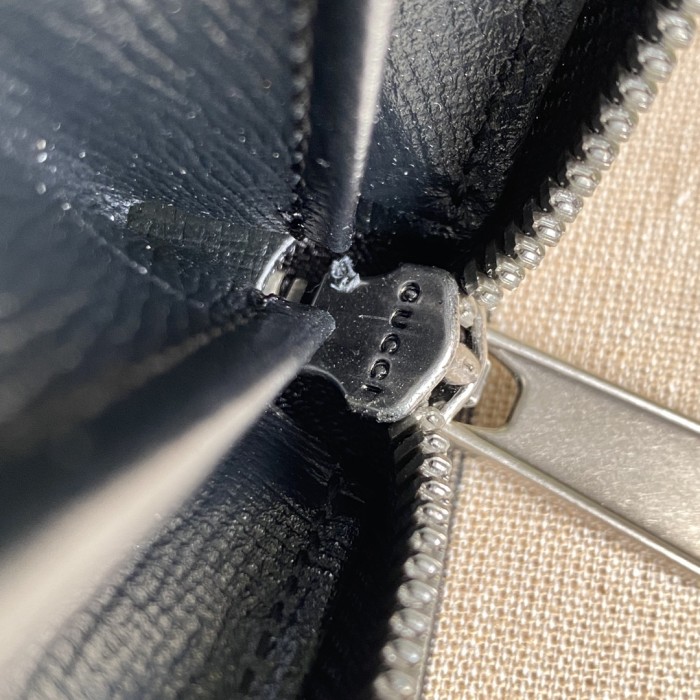  Handbag  Gucci 673003 size 19*10.5*2 cm