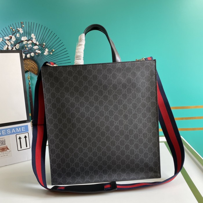 Handbag   Gucci  495559  size  35.5*38*4  cm