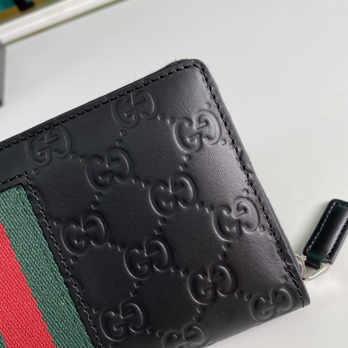  Handbag  Gucci 408831 size 19*10*2 cm