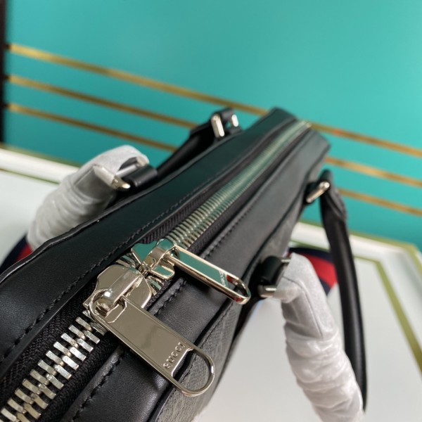  Handbag   Gucci    474135  size  36*28*7   cm