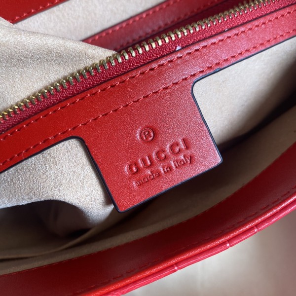  Handbag  Gucci 636709 size 28*19*4.5 cm