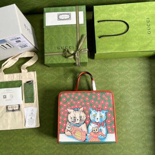  Handbag   Gucci 605614 size 28*26.5*9 cm