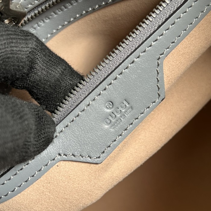  Handbag   Gucci 675796  size 35*26*13 cm