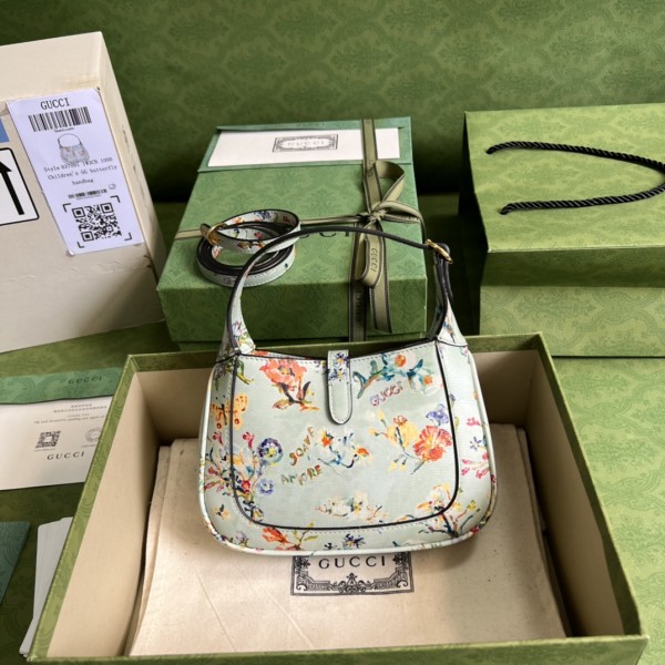  Handbag  Gucci 637091 size  19*13*3 cm