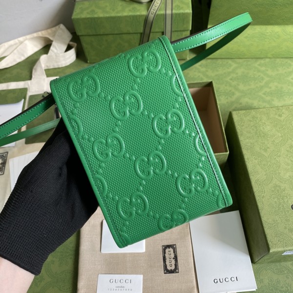 Handbag  Gucci 625571 size 11.5*18*3.5  cm