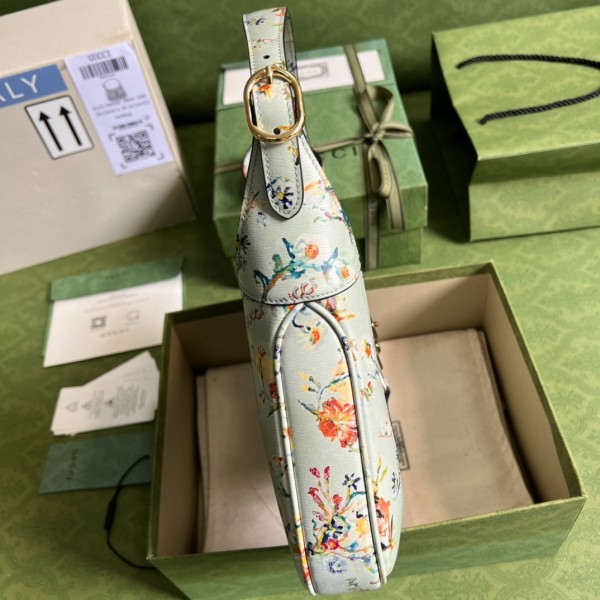  Handbag   Gucci  636709  size 28*19*4.5 cm