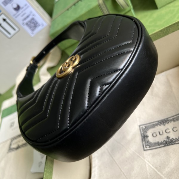  Handbag   Gucci  699514  size 21x11x5 cm