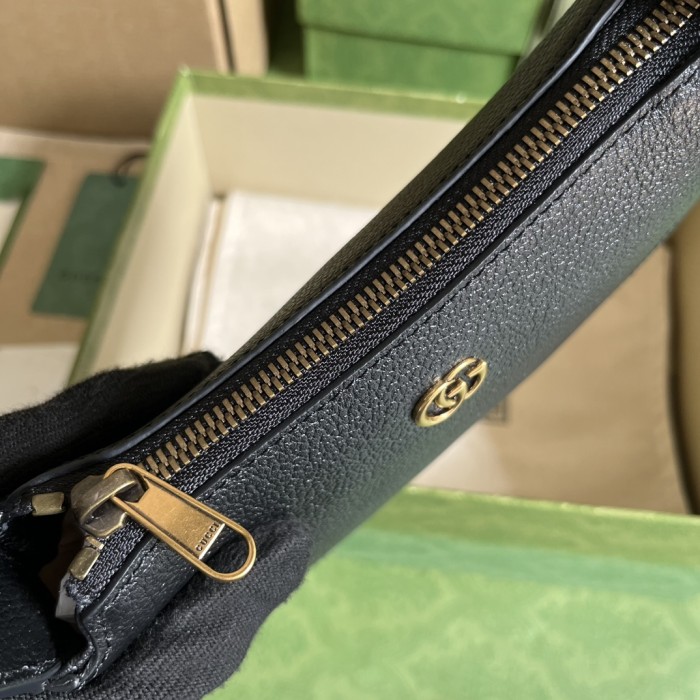Handbag   Gucci  739076  size 21*12*4  cm