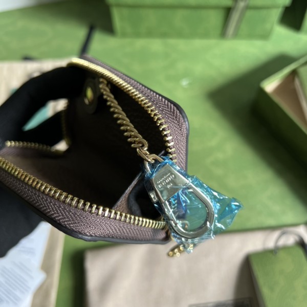  Handbag   Gucci  523157  size 10.5*6.5*2.5 cm