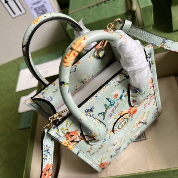  Handbag   Gucci  671623  size  16*20*7 cm  