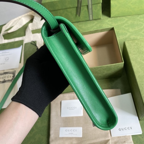 Handbag  Gucci 625571 size 11.5*18*3.5  cm