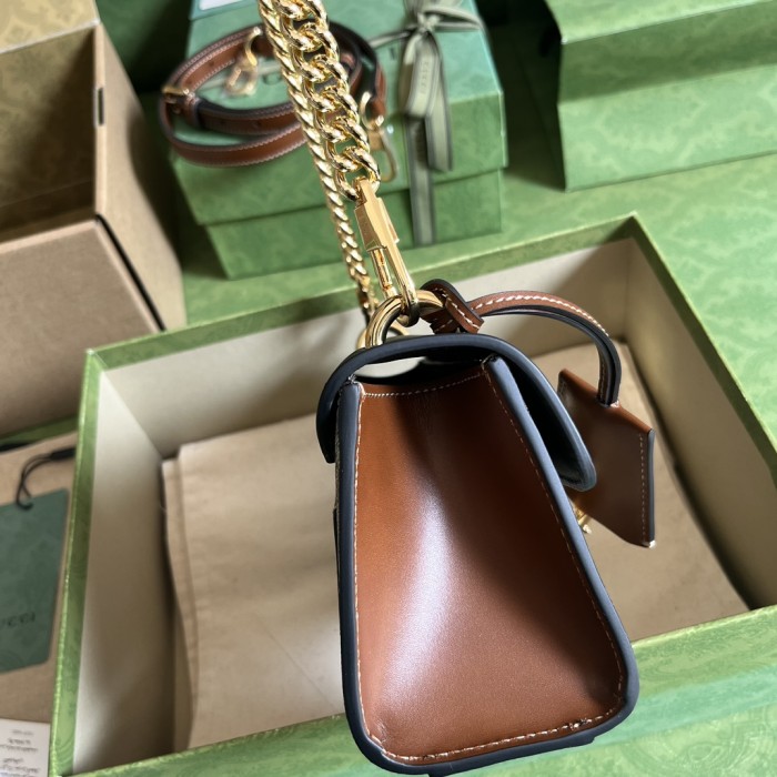  Handbag   Gucci 735103 size 22*11.5*7.5  cm