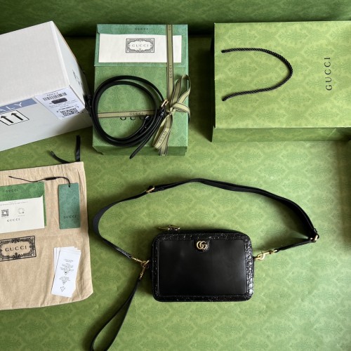  Handbag   Gucci  710861  size  23.5x 16x 4.5  cm