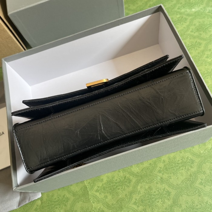  Handbag   Gucci  716351 size 25x15x8 cm