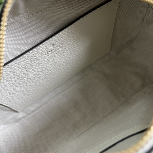 Handbag Gucci 681064  size 21*14*7 cm