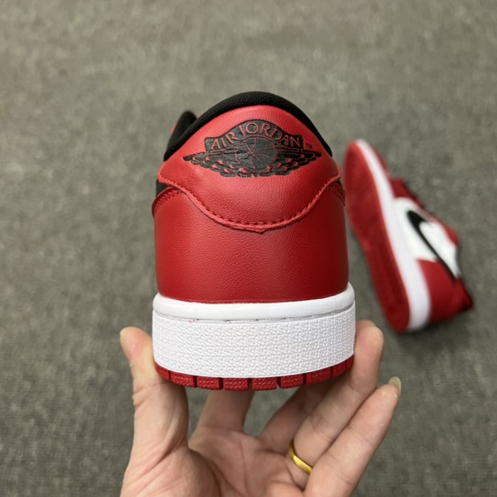 Jordan 1 Retro Low Chicago (2016) (GS)