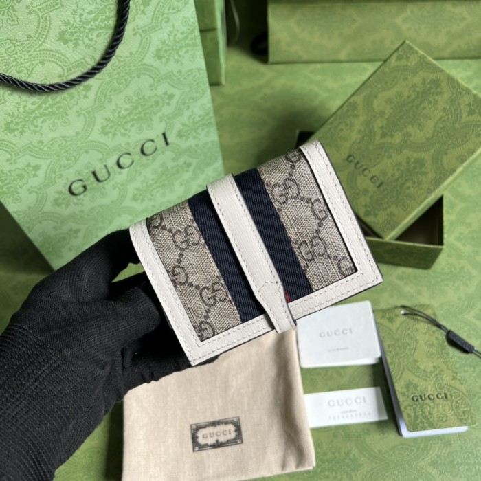 Handbag   Gucci 645536  size 11× 8.5x 3 cm