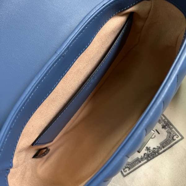  Handbag  Gucci  583571  size 21*15.5*8 cm