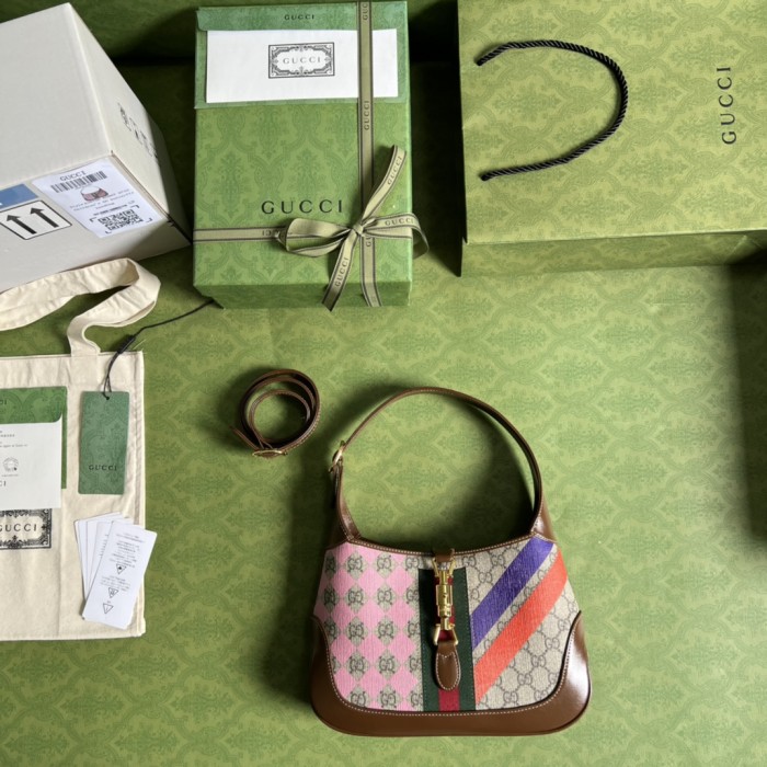  Handbag  Gucci  636706  size 28X19X4.5 cm