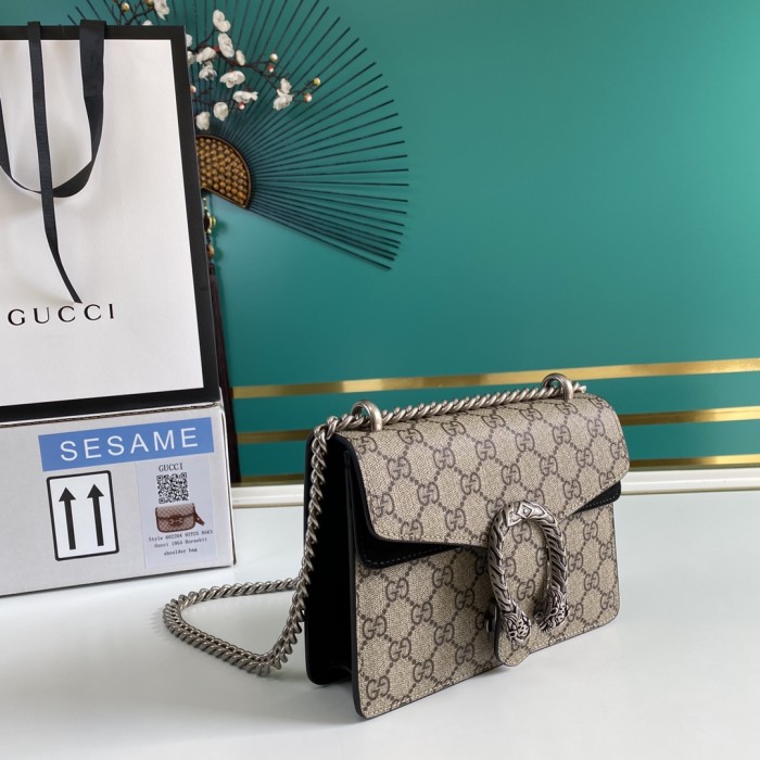  Handbag  Gucci 421970  size 20*15.5*5 cm