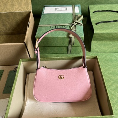  Handbag   Gucci 739076 size  21*12*4  cm