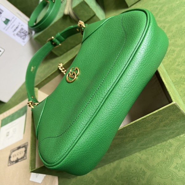  Handbag   Gucci  731817  size 25*19*7  cm