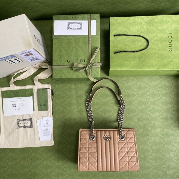  Handbag   Gucci 681483 size 26.5*19*11 cm