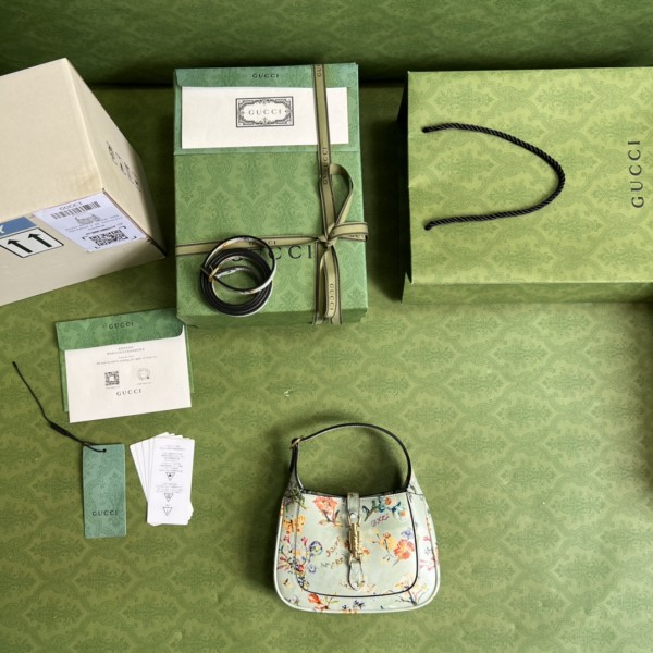  Handbag  Gucci 637091 size  19*13*3 cm