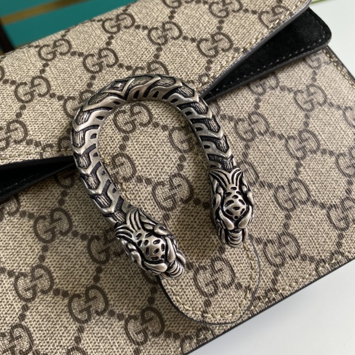  Handbag  Gucci 421970  size 20*15.5*5 cm