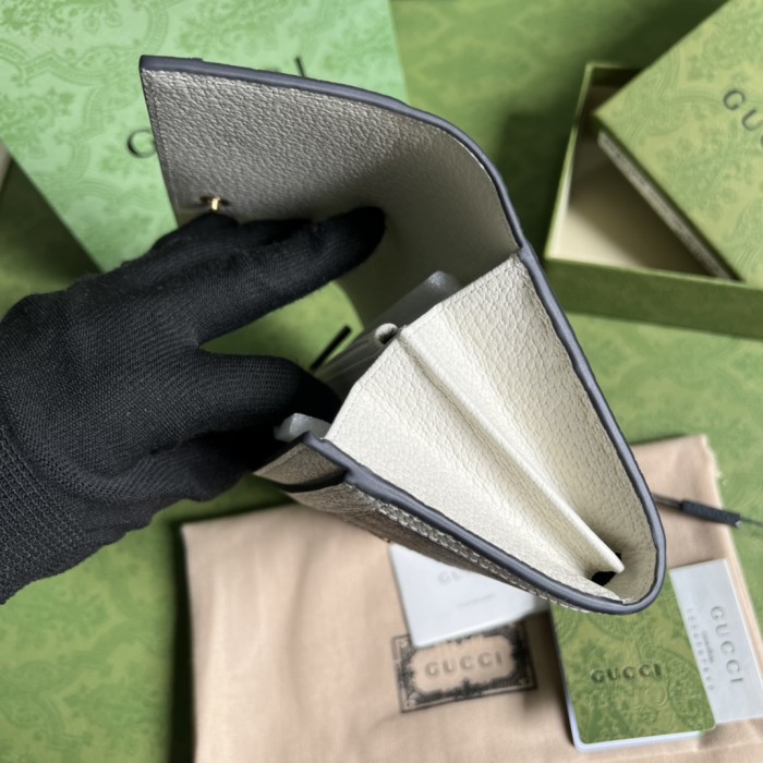  Handbag   Gucci  523153  size 19*10*3.5 cm 