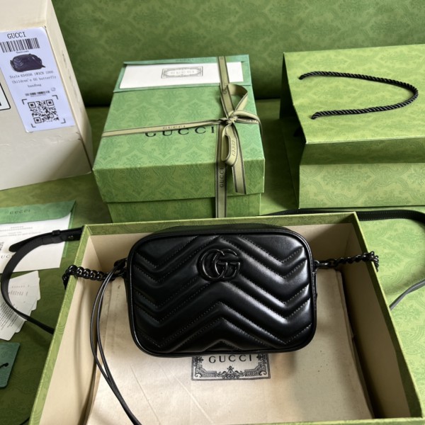 GUCCI Leather Camera Bag, Shoulder Bag Mini Women's Black 634936-DTDHV-1000 size 18*6*12 cm