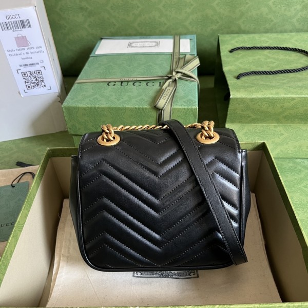 Handbag  Gucci  739682 size 18*13.5*8 cm