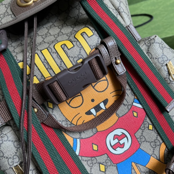  Handbag  Gucci 690999 size 34*42*16 cm