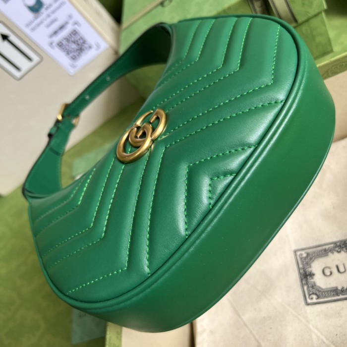  Handbag   Gucci  699514  size  21x11x5 cm