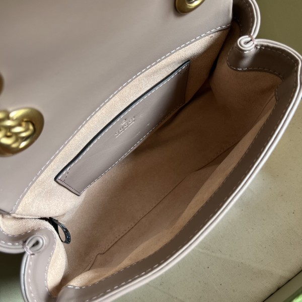  Handbag   Gucci  739682  size 18*13.5*8 cm