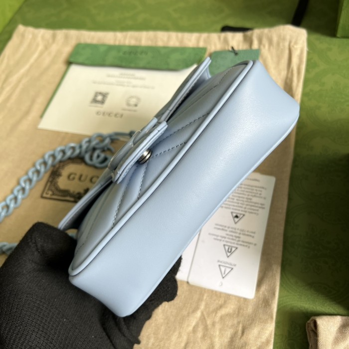 Handbag   Gucci  699757  size 16.5x10.2x5.1 cm