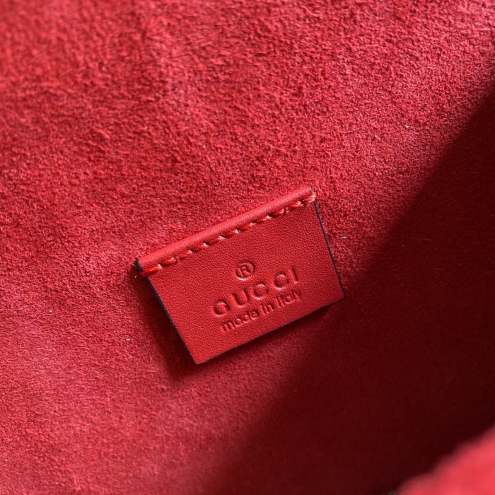 Handbag  Gucci   421970 size 20*15.5*5  cm