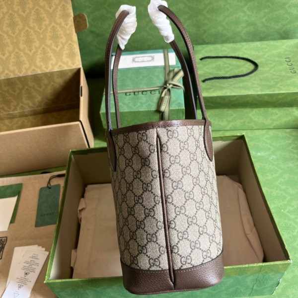  Handbag Gucci 726762 size 25*22*12  cm
