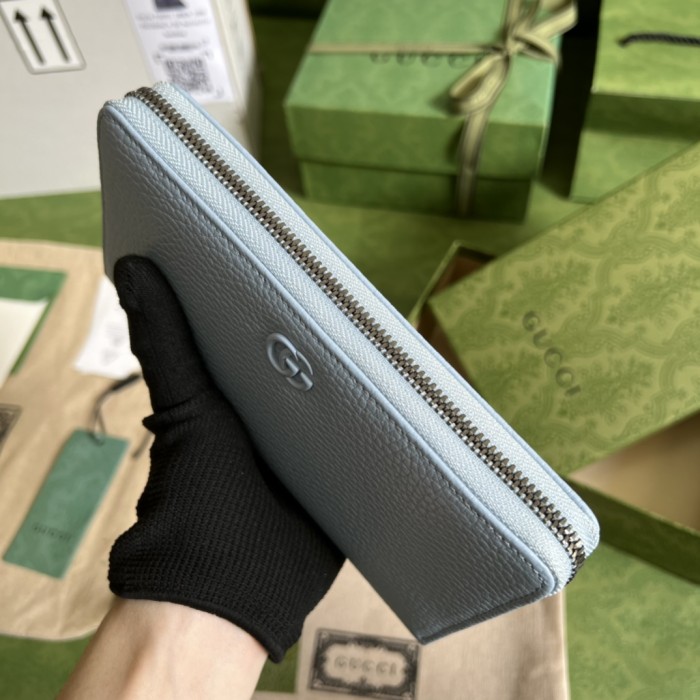  Handbag   Gucci 456117  size 19*10.5*2 cm