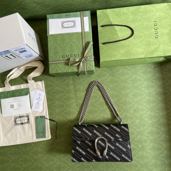  Handbag  Gucci 400249 size 28×18×9 cm