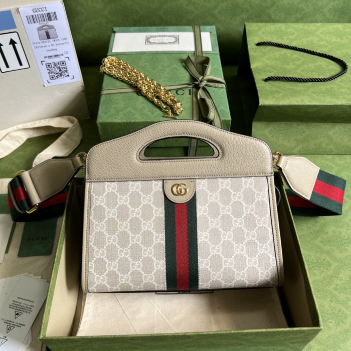 Handbag   Gucci  693724  size  25.5x 19x 10  cm
