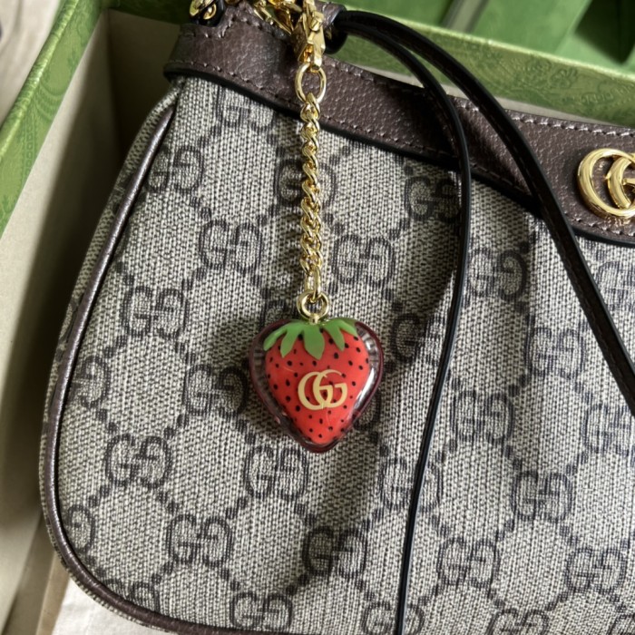  Handbag  Gucci  735132  size  25*15.5*6 cm