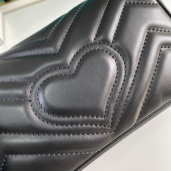 Handbag   Gucci  476433  size  16.5*10*5  cm