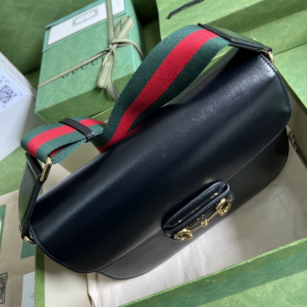 Handbag   Gucci  700457  size 30*21*7.5 cm