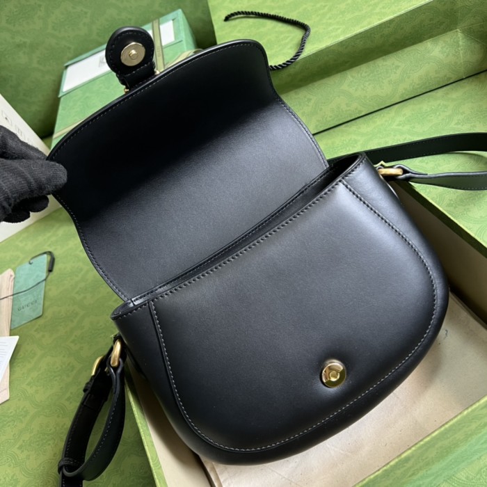Handbag   Gucci  675923 size  25*19*8 cm