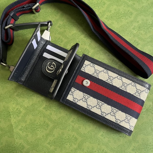  Handbag   Gucci  699173 size   11.5*18*3.5 cm