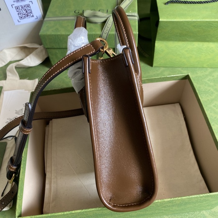  Handbag   Gucci  671623  size 16*20*7 cm