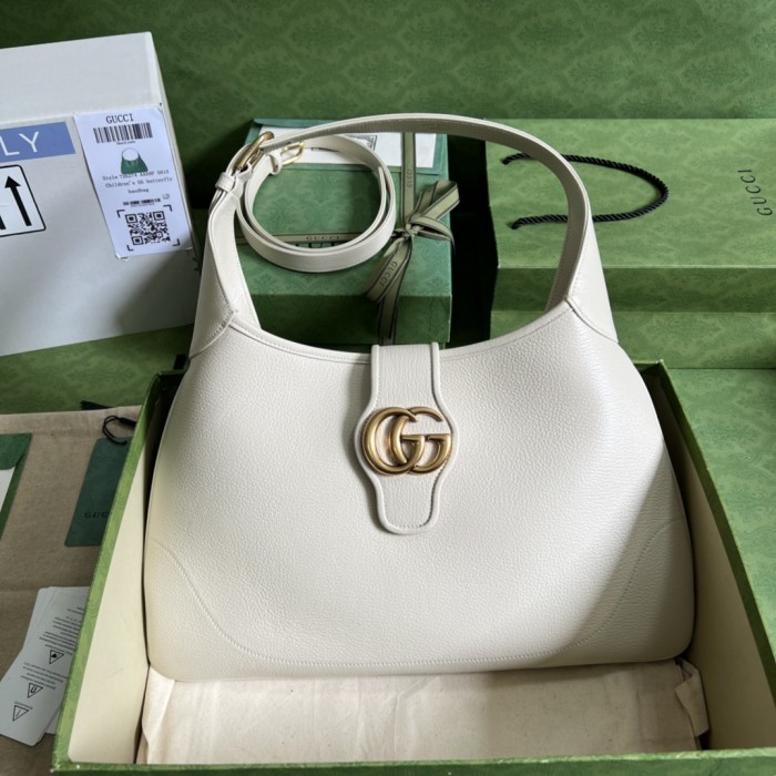  Handbag   Gucci  726274  size  39*38*2  cm
